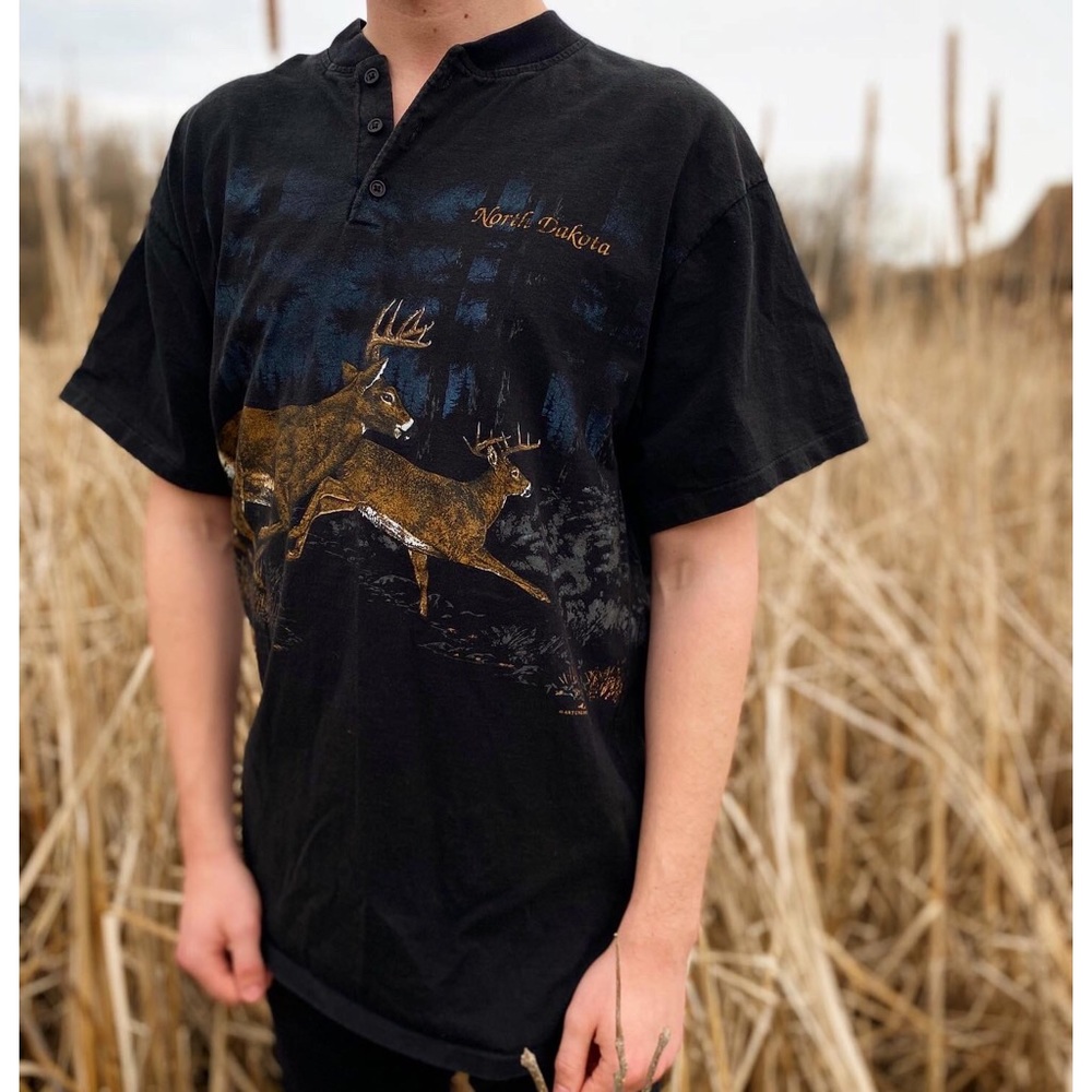 Vintage Art Unlimited All over print t shirt